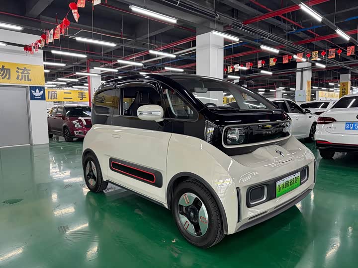 Baojun KiWi EV, 2022 — фото 3 из 9