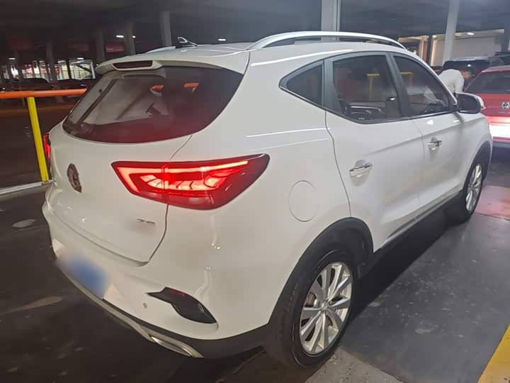 MG Motor ZS, 2023 — фото 7 из 9