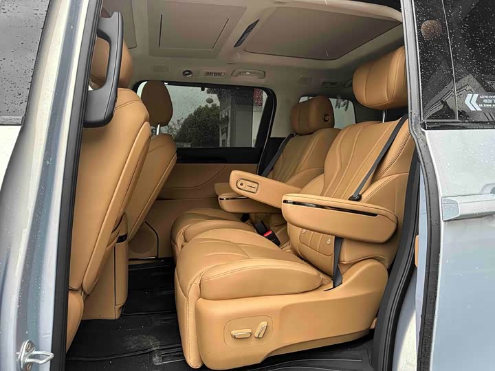 GAC Trumpchi E8, 2026 — фото 4 из 9