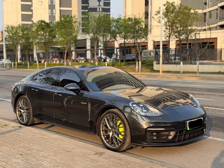 Porsche Panamera Hybrid, 2023 — фото 3 из 12