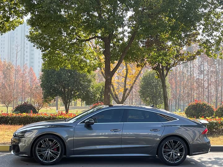 Audi A7, 2022 — фото 3 из 9