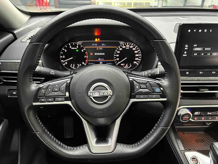 Nissan Teana, 2023 — фото 3 из 9