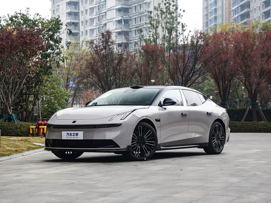 Lynk & Co 30 EM-P Hybrid, 2026 — купить в Ижевске под ключ