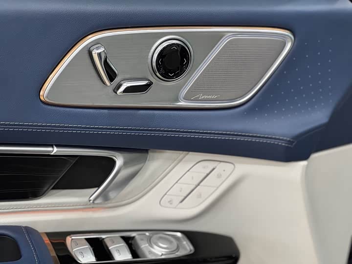 Buick GL8 Century, 2023 — фото 7 из 9