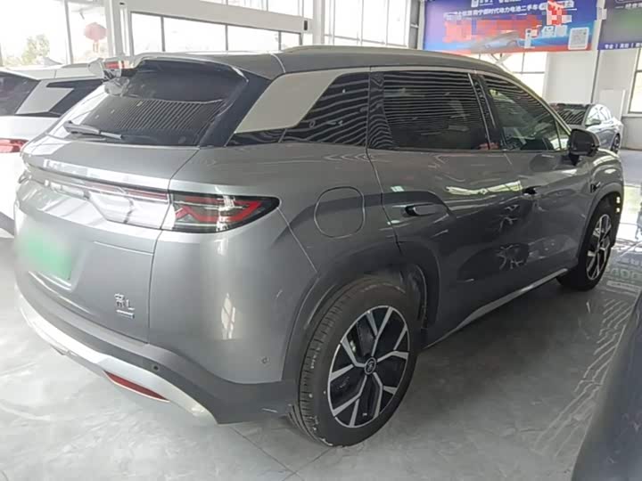 BYD Song L DM-i Hybrid, 2024 — фото 7 из 9
