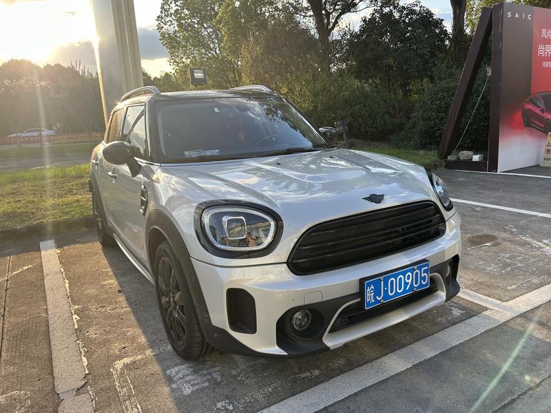 Mini Countryman, 2022 — фото 2 из 9