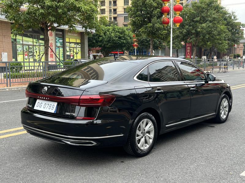 Volkswagen Passat, 2022 — фото 7 из 12