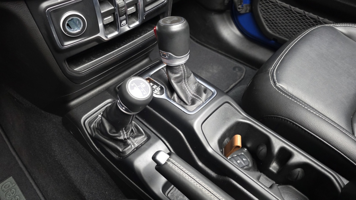 Jeep Wrangler, 2022 — фото 8 из 12