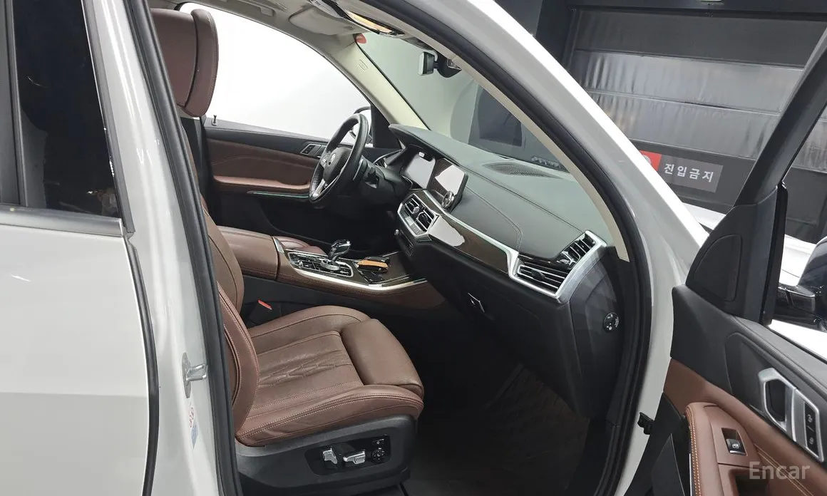 BMW X5, 2021 — фото 10 из 12
