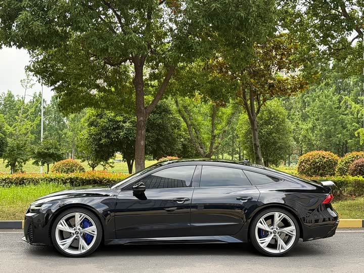 Audi RS 7, 2023 — фото 3 из 9