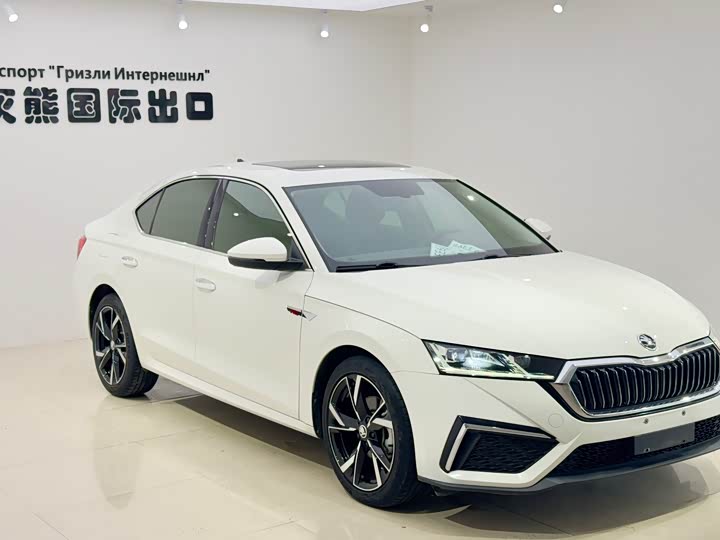 Skoda Octavia Pro, 2022 — фото 3 из 9