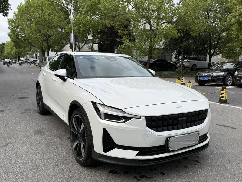Polestar 2, 2022 — фото 3 из 9