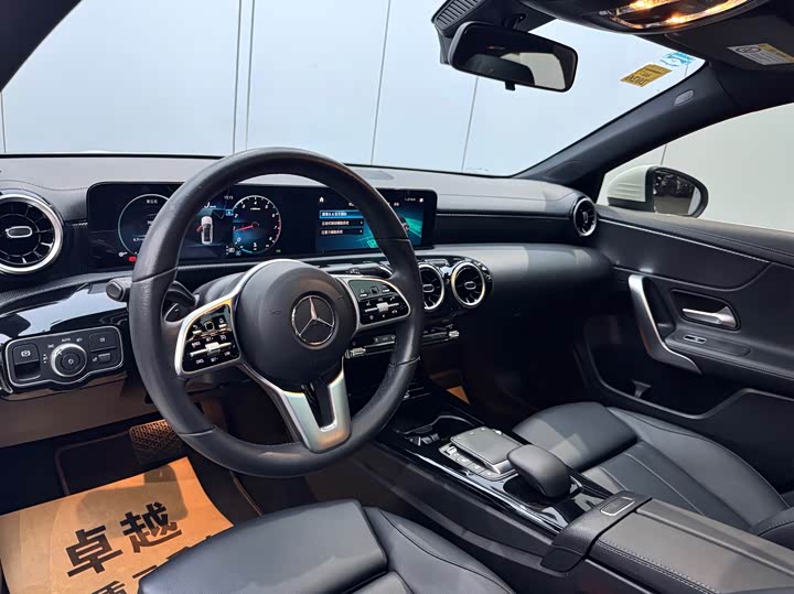 Mercedes-Benz A-Class, 2022 — фото 8 из 9