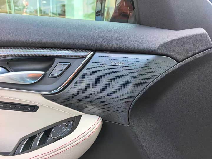 Cadillac CT5, 2025 — фото 9 из 9