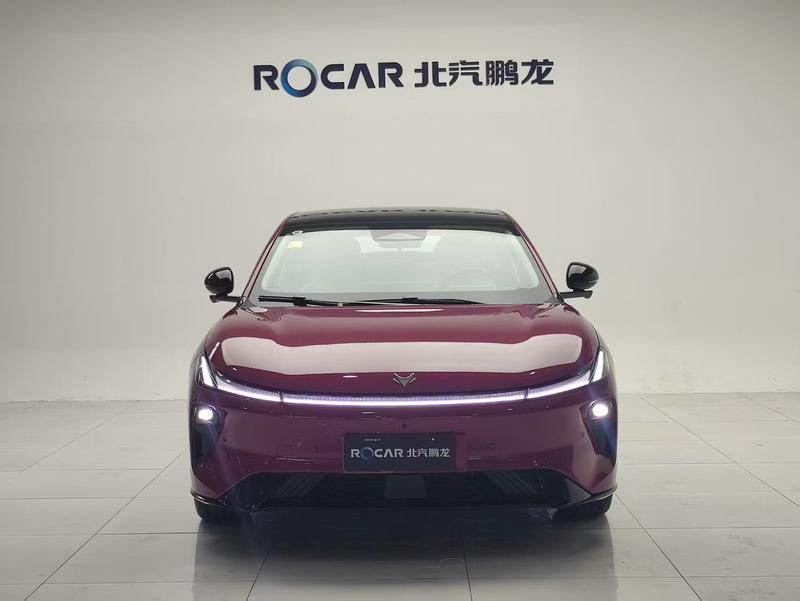 BAIC Arcfox S3, 2026 — фото 2 из 12