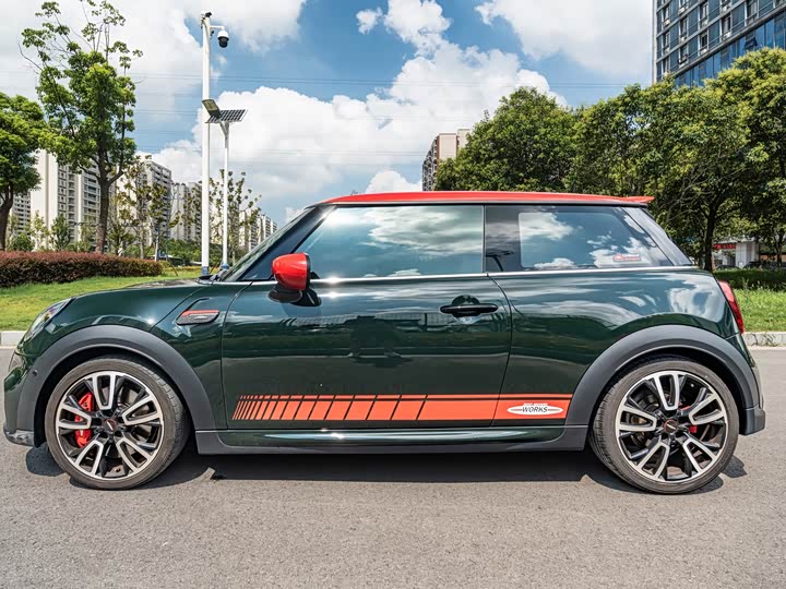 Mini Mini JCW, 2021 — фото 7 из 9