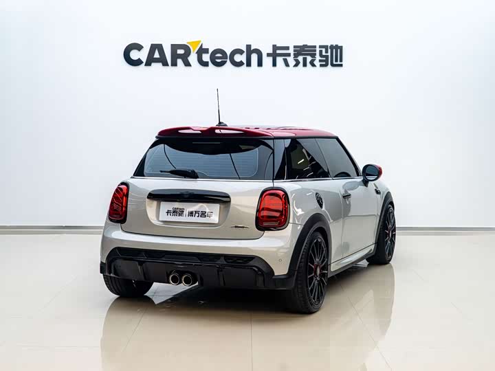Mini Mini JCW, 2022 — фото 7 из 9
