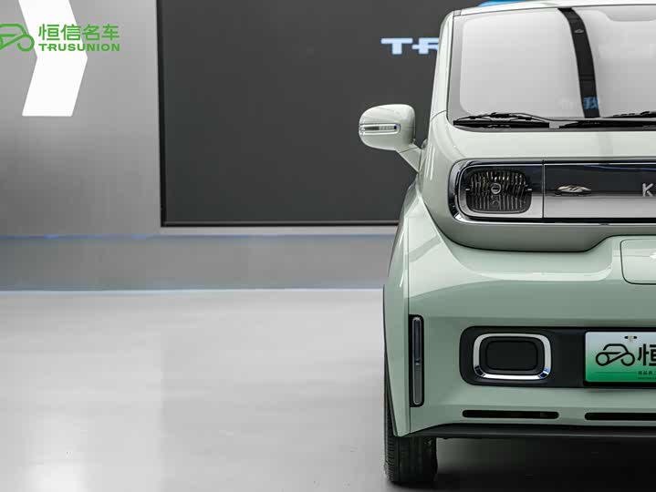 Baojun KiWi EV, 2023 — фото 8 из 9