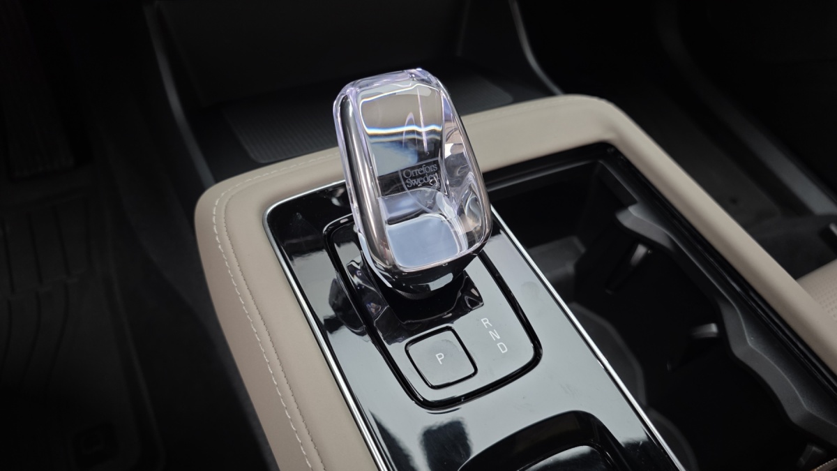 Volvo XC90, 2025 — фото 8 из 12
