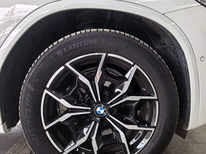 BMW X4, 2022 — фото 6 из 9