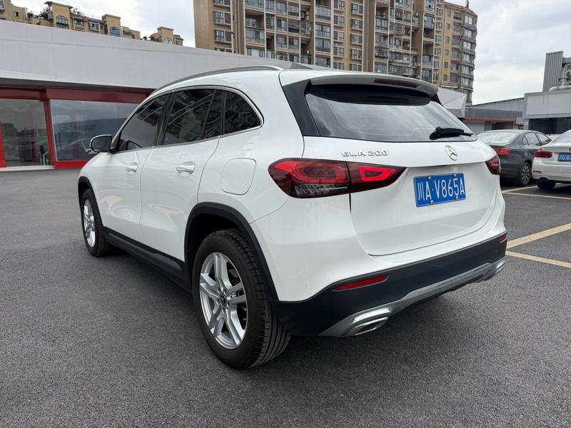 Mercedes-Benz GLA-Class, 2022 — фото 4 из 10