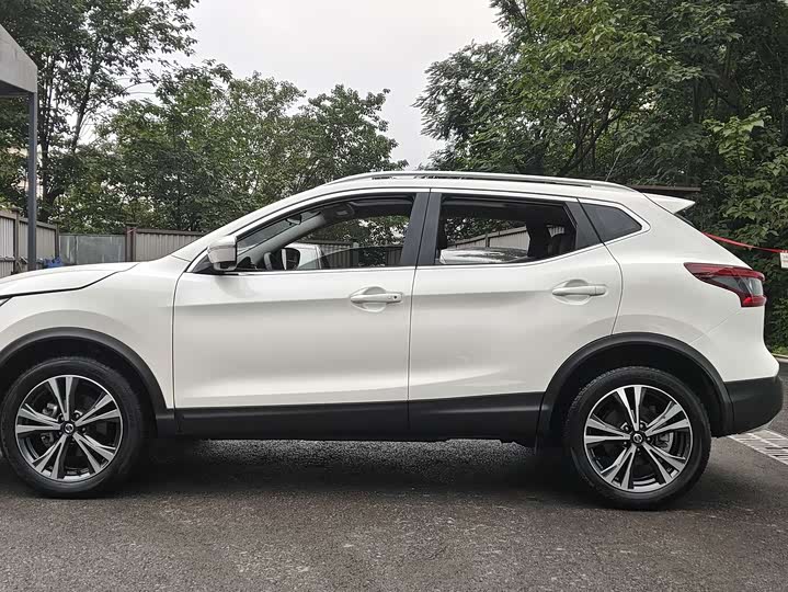 Nissan Qashqai, 2022 — фото 5 из 9