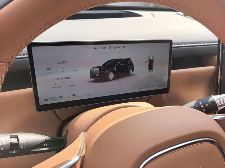 Voyah Taishan, 2025 — фото 7 из 9