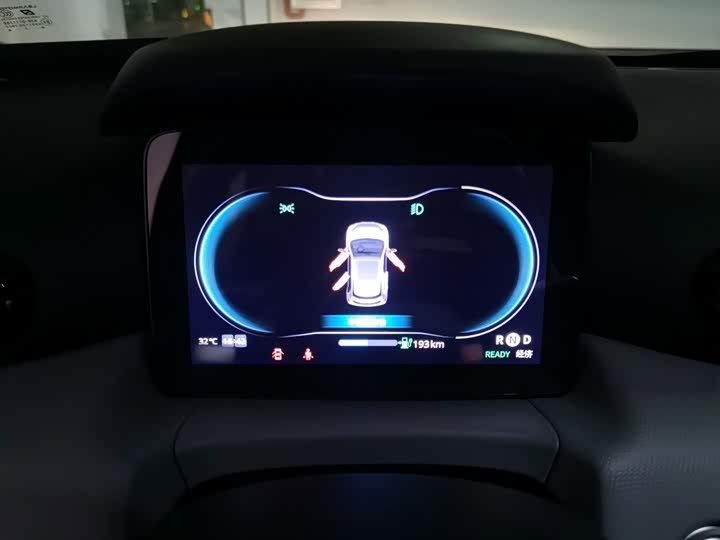 Leapmotor T03, 2023 — фото 4 из 9