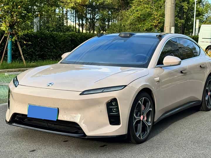 Nio ET5, 2025 — фото 6 из 9