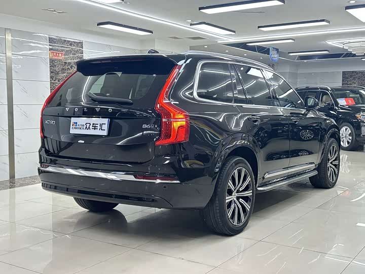 Volvo XC90, 2023 — фото 4 из 9
