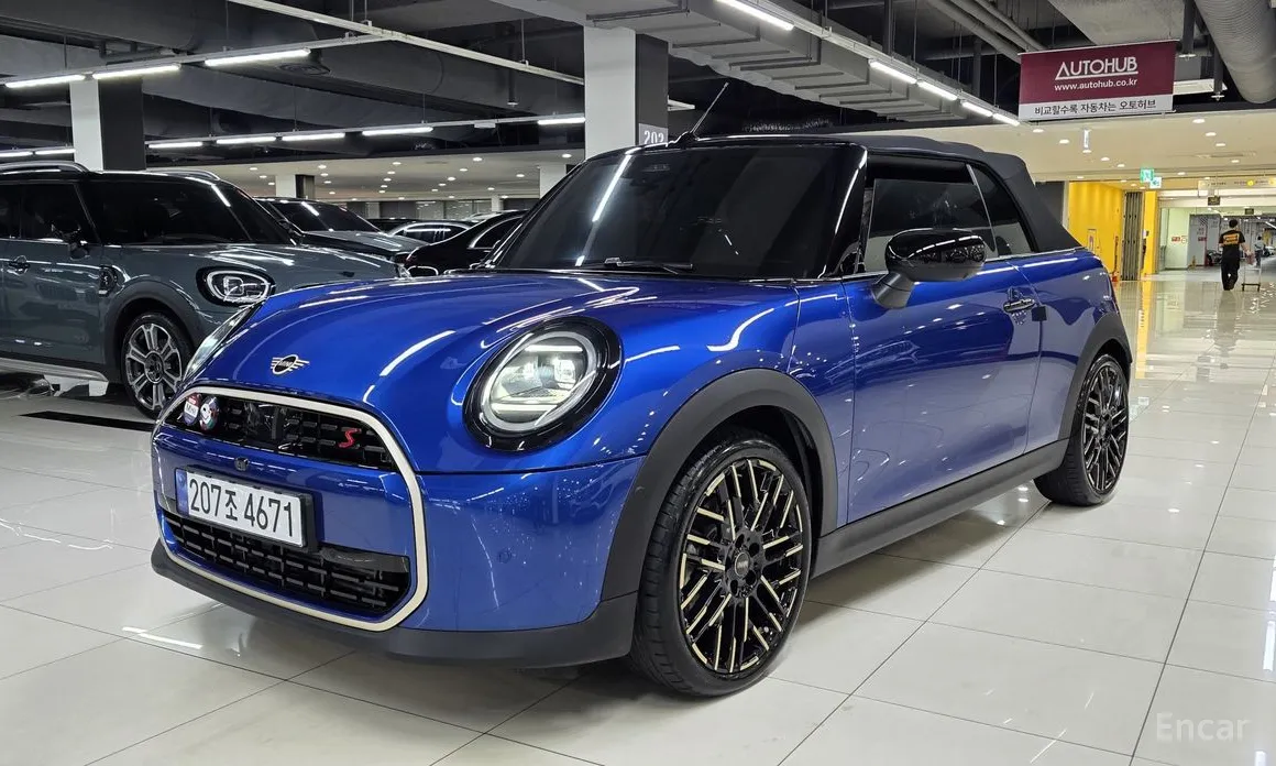 Mini Cooper Convertible, 2025 — фото 4 из 12