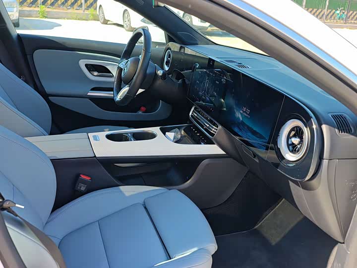 Mercedes-Benz CLA-Class EV, 2025 — фото 7 из 9