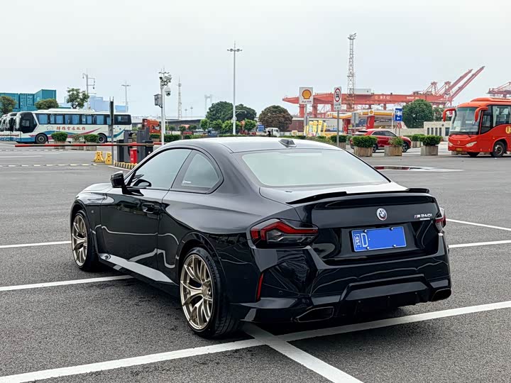 BMW M240i, 2025 — фото 5 из 9