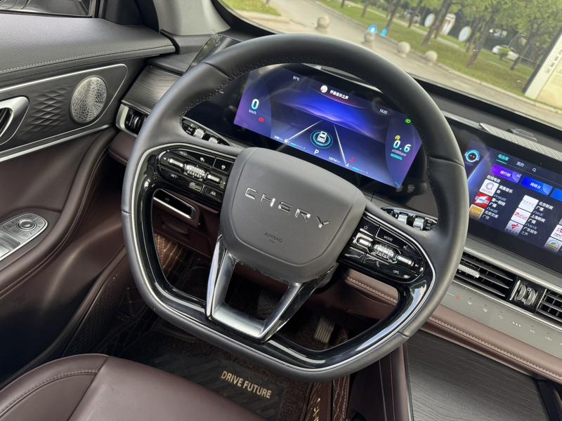 Chery Tiggo 8 Pro, 2023 — фото 11 из 12