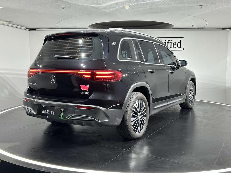 Mercedes-Benz EQB, 2024 — фото 7 из 12