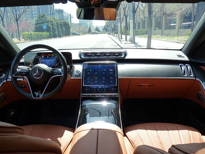 Mercedes-Benz S-Class, 2023 — фото 7 из 9