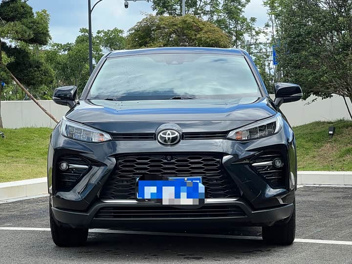 Toyota Wildlander, 2022 — фото 2 из 9