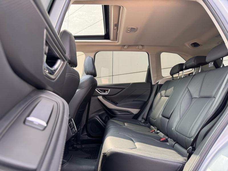 Subaru Forester, 2022 — фото 10 из 12