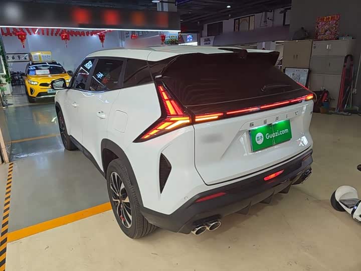 Geely Atlas, 2025 — фото 5 из 9