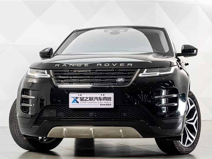 Land Rover Range Rover Evoque L, 2024 — фото 3 из 9