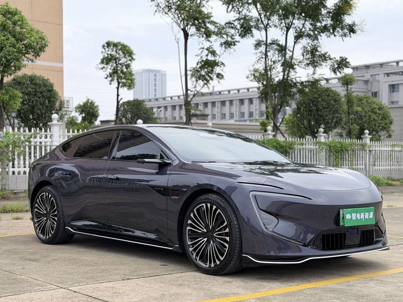 Avatr 12, 2024 — фото 3 из 10