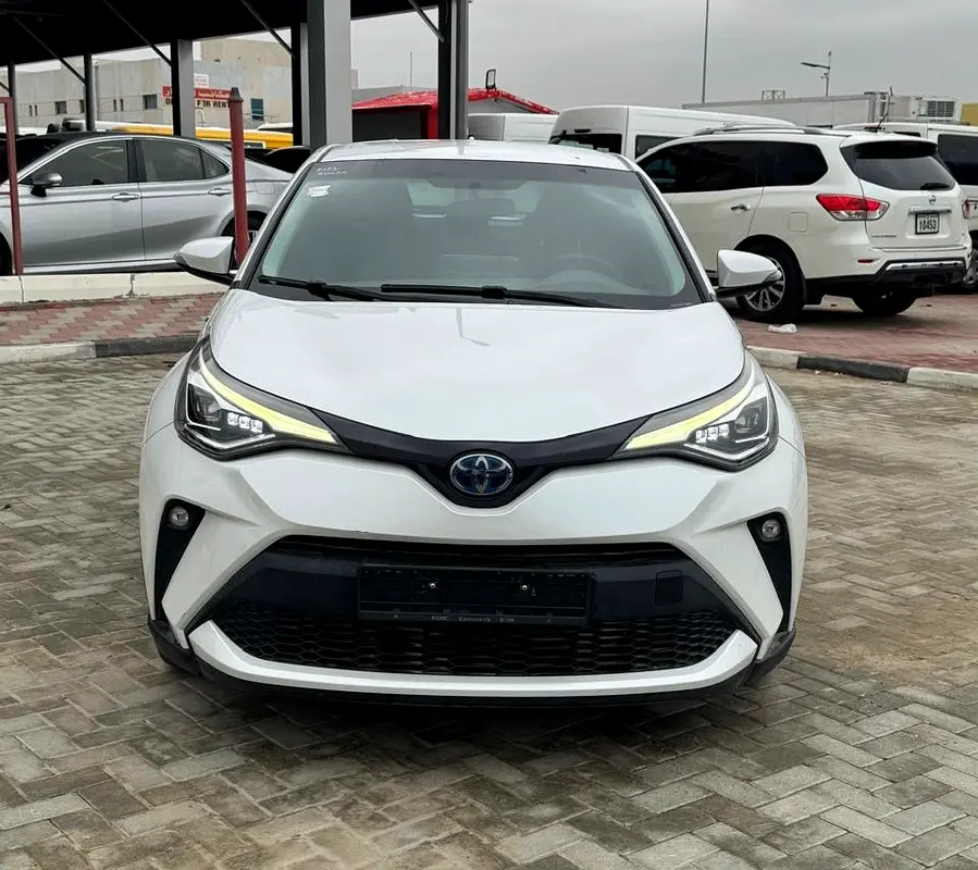 Toyota C-HR, 2023 — фото 2 из 10