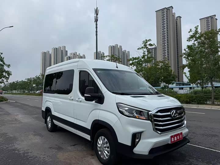 Maxus V90, 2023 — фото 2 из 9