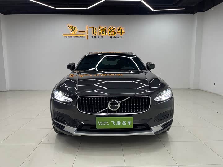 Volvo V90, 2024 — фото 2 из 9