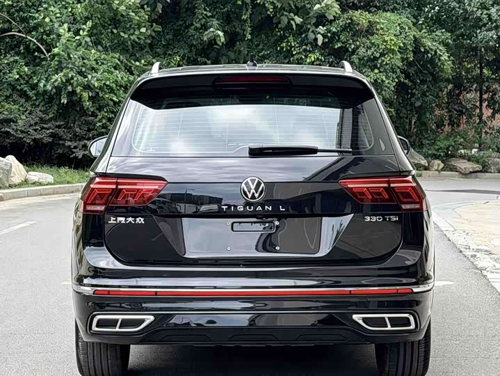 Volkswagen Tiguan L Pro, 2023 — фото 4 из 9