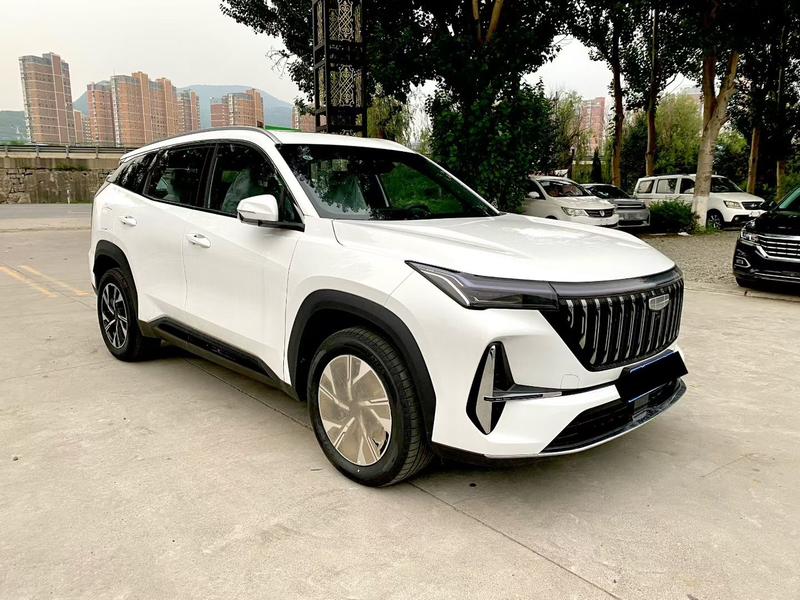 Geely Atlas L, 2025 — фото 3 из 10