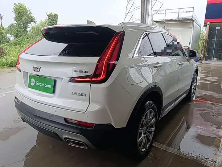 Cadillac XT4, 2022 — фото 7 из 9