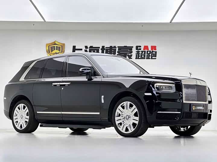 Rolls-Royce Cullinan, 2023 — фото 6 из 9