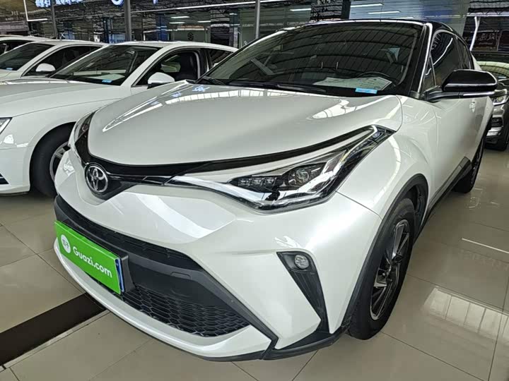 Toyota C-HR, 2022 — фото 2 из 9