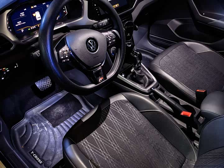 Volkswagen T-Cross, 2024 — фото 4 из 7